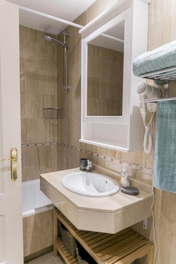 Fuencarral III Apartman Madrid Kültér fotó